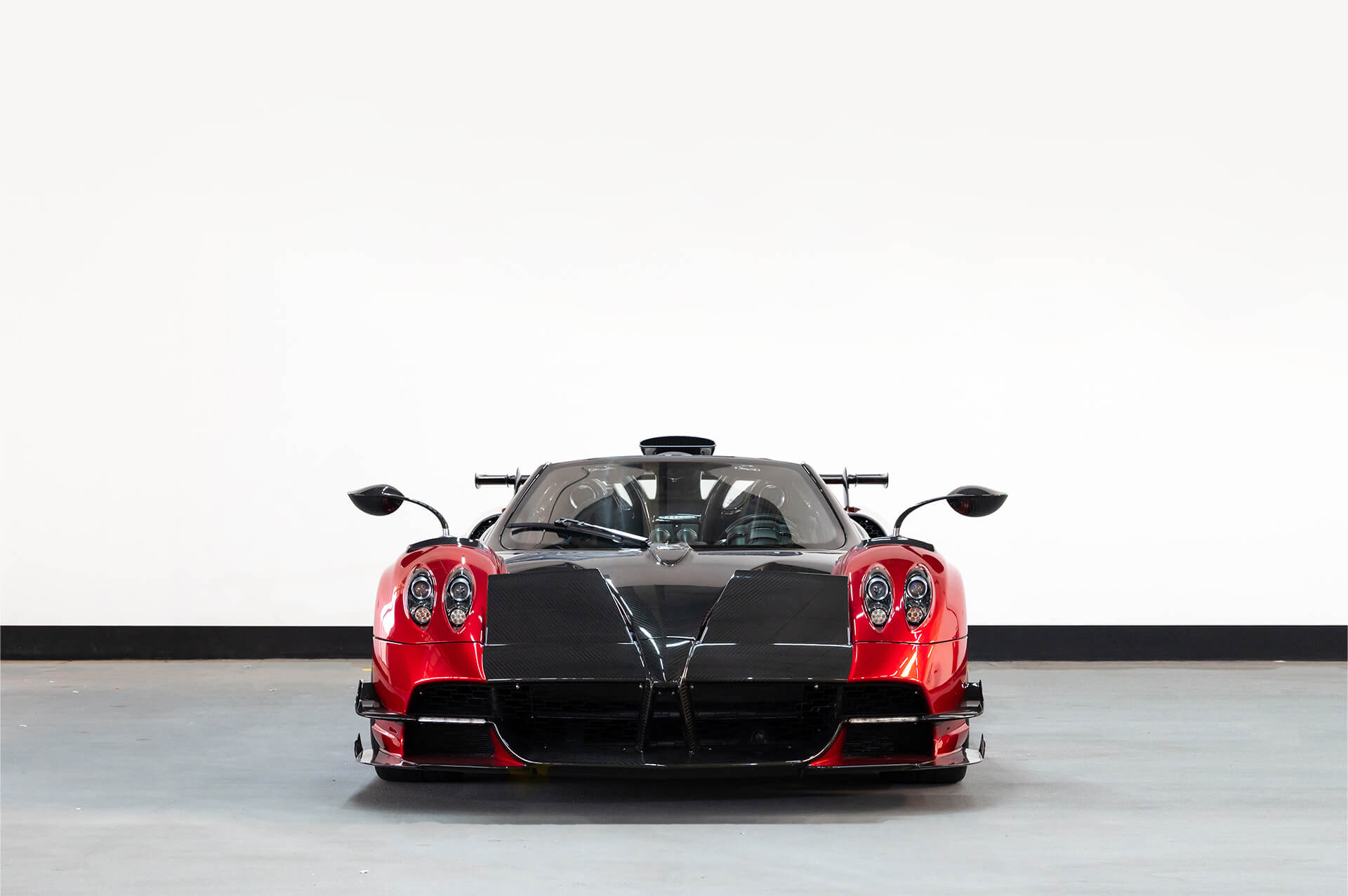 Pagani Image 1